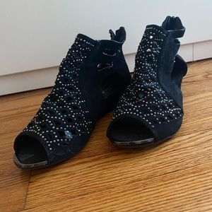 Black women shoes